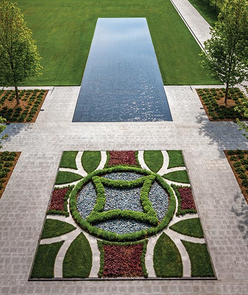 Pinnacle Award Of Excellence to Lakewood Cemetary