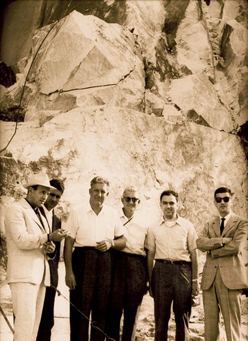 Leon Zanger visits an Italian quarry with U.S. clients, in this circa 1961 Walker Zanger archive photo. From left: Mirko Menconi, Mario Mariani, Ham Bruce, an unidentified U.S. client, Leon Zanger, and Augusto Dazzi.