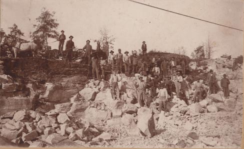 Even in the early stages of mechanization, quarry labor still involved a lot of manpower with chisels and pry bars. Photo by L. Brady