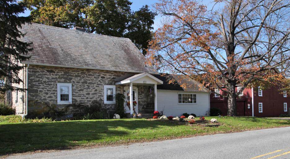 this home and barn were the first of two farms built just a stone’s throw from the grist mill, now The Inn at Millrace Pond.