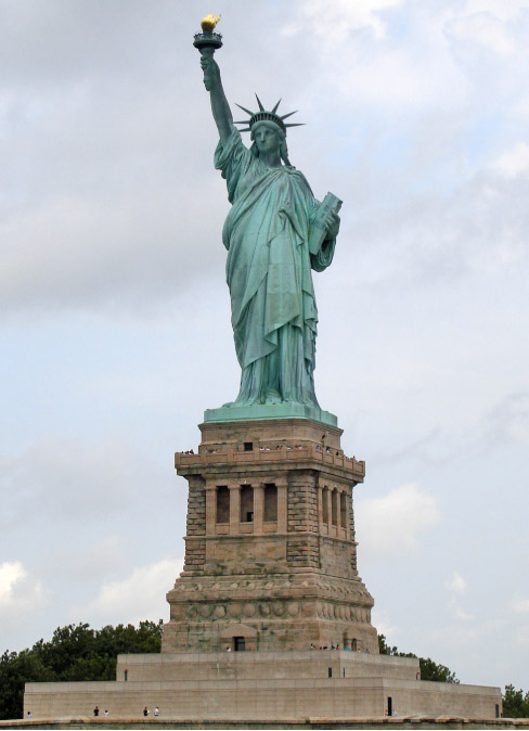 The massive granite base for this iconic statue is Stoney Creek Granite.