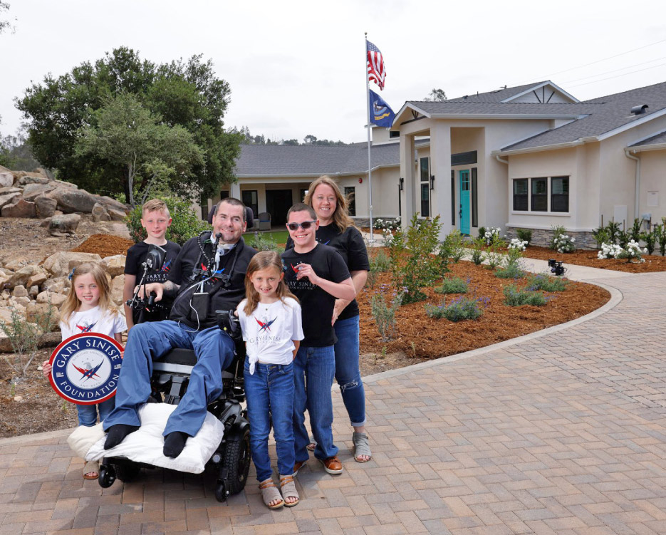 U.S. Navy Senior Chief Petty Officer Kenton Stacy and his family in Poway, California. Kenton has received numerous awards for his service including a Purple Heart, a Bronze Star Medal, and three Navy Achievement Medals, and was named the 2010 USO Sailor of the Year.