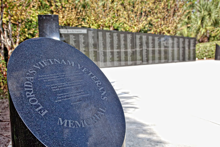 The Florida Vietnam Veteran’s Memorial was Jose Ubilla’s first major memorial Installed at Veterans Memorial Park in Port St. Lucie. It has the names of the 1,952 Florida men and women who died in that war engraved in the black granite panels.