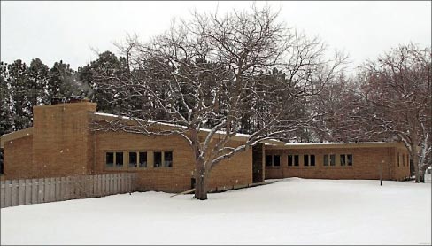 The North Dakota Governor’s mansion no longer impresses visiting dignitaries, and has been described as having all the style of “a detached garage.”