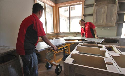 Heavy and fragile corner countertops slide right into place with the No Lift Install Cart. As demonstrated in the company’s website, securing multiple vacuum cups to larger top will give installers a safe and secure grip to transfer a top from the No Lift Cart to cabinets.