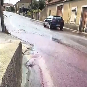 alcoholic flash flood one Sunday morning in São Lourenço de Bairro