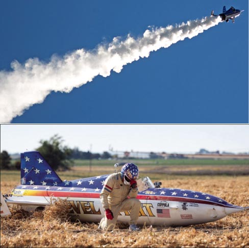 Daredevil Successfully Powers Rocket Over Snake River Canyon