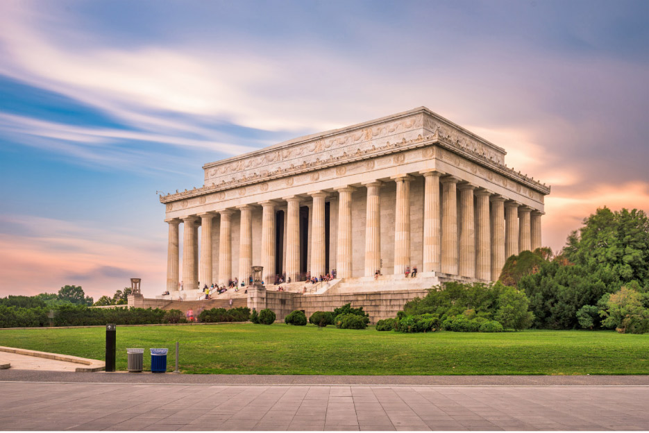 Featuring Calacatta Golden Yule marble, the Lincoln Memorial is one of the nation’s most iconic monuments.