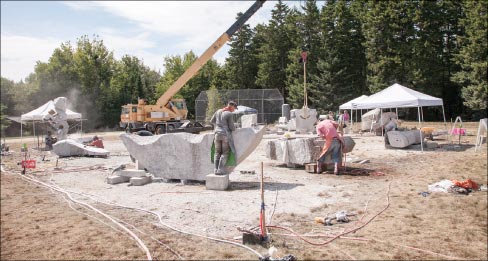 As needed, an onsite crane was fired-up and positioned, but only during certain times of the day. In contrast, the sculptures this year are positioned in an oval, which facilitates safe and easy crane access from the center. “My dad comes in every day and operates it as needed. If we had a contracted crane operator here all day long it would cost tens of thousands of dollars,” said Jesse Salisbury.