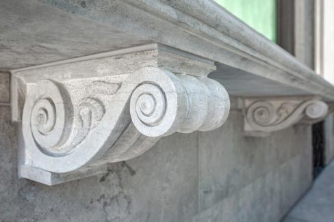 The corbels featured in this project were carved by Andrew Swinley, Natural Stone Institute’s Stone 2016 Craftsman of the Year.